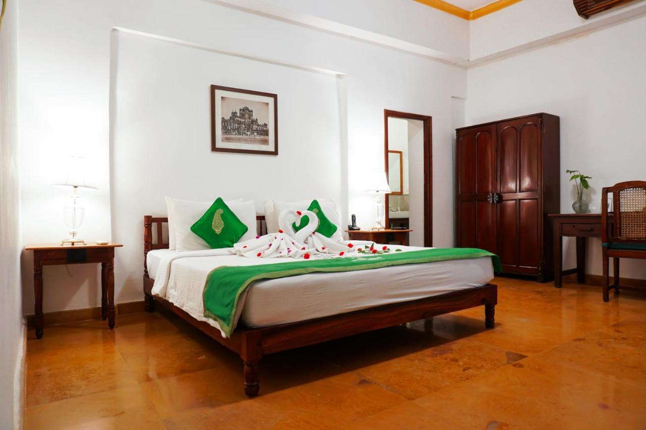 Saraca Hotel Lucknow Exterior photo