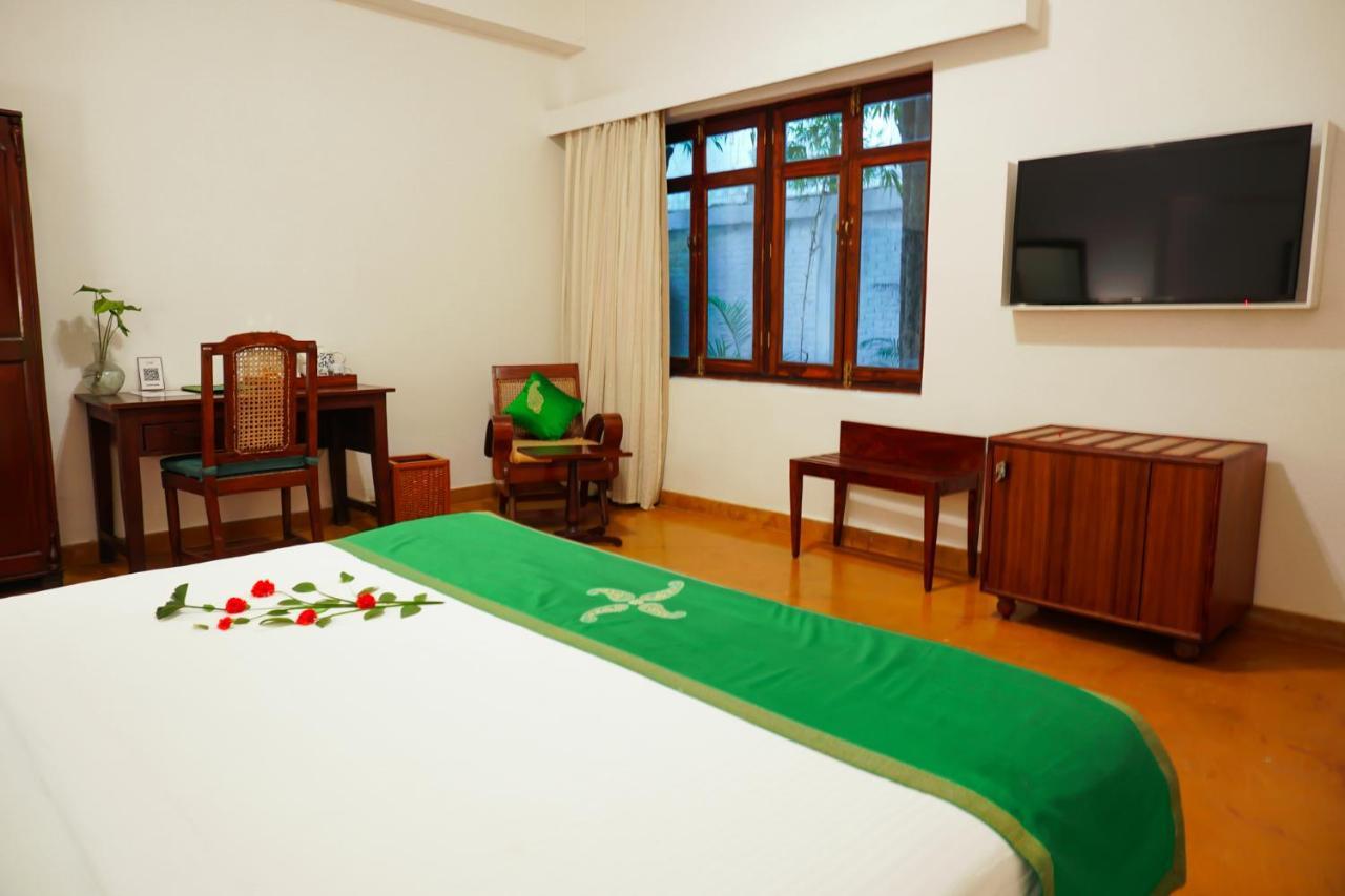 Saraca Hotel Lucknow Exterior photo