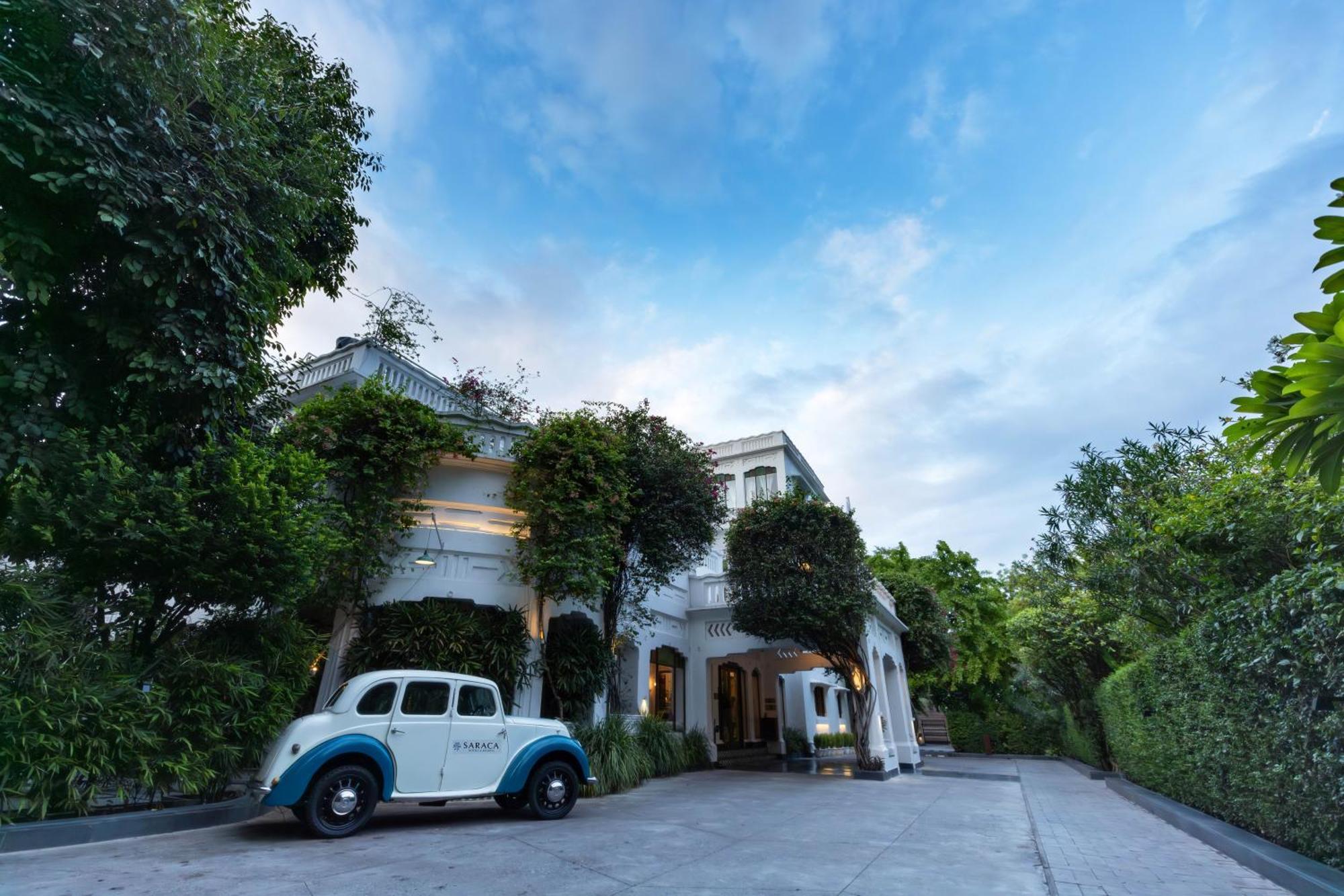 Saraca Hotel Lucknow Exterior photo